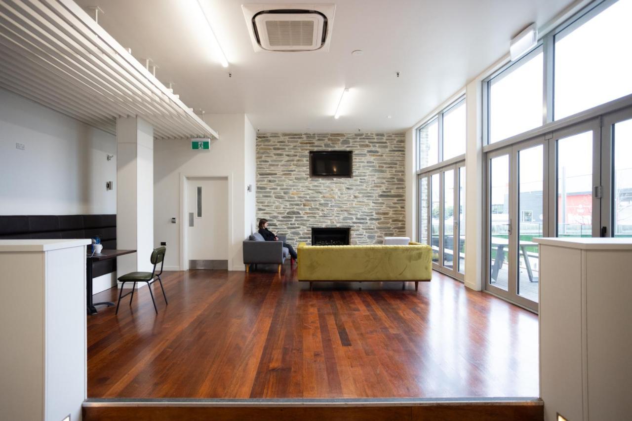 The Brownston Hostel Wanaka Extérieur photo