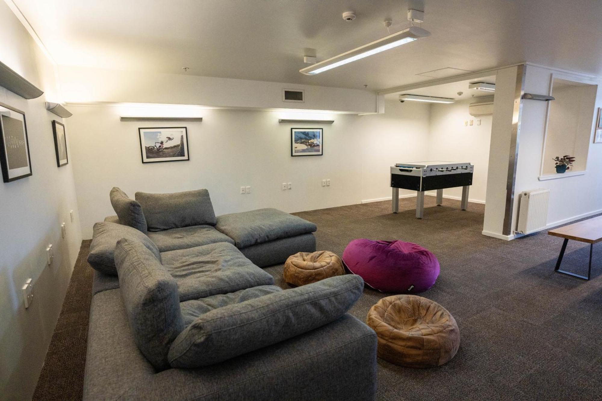 The Brownston Hostel Wanaka Extérieur photo