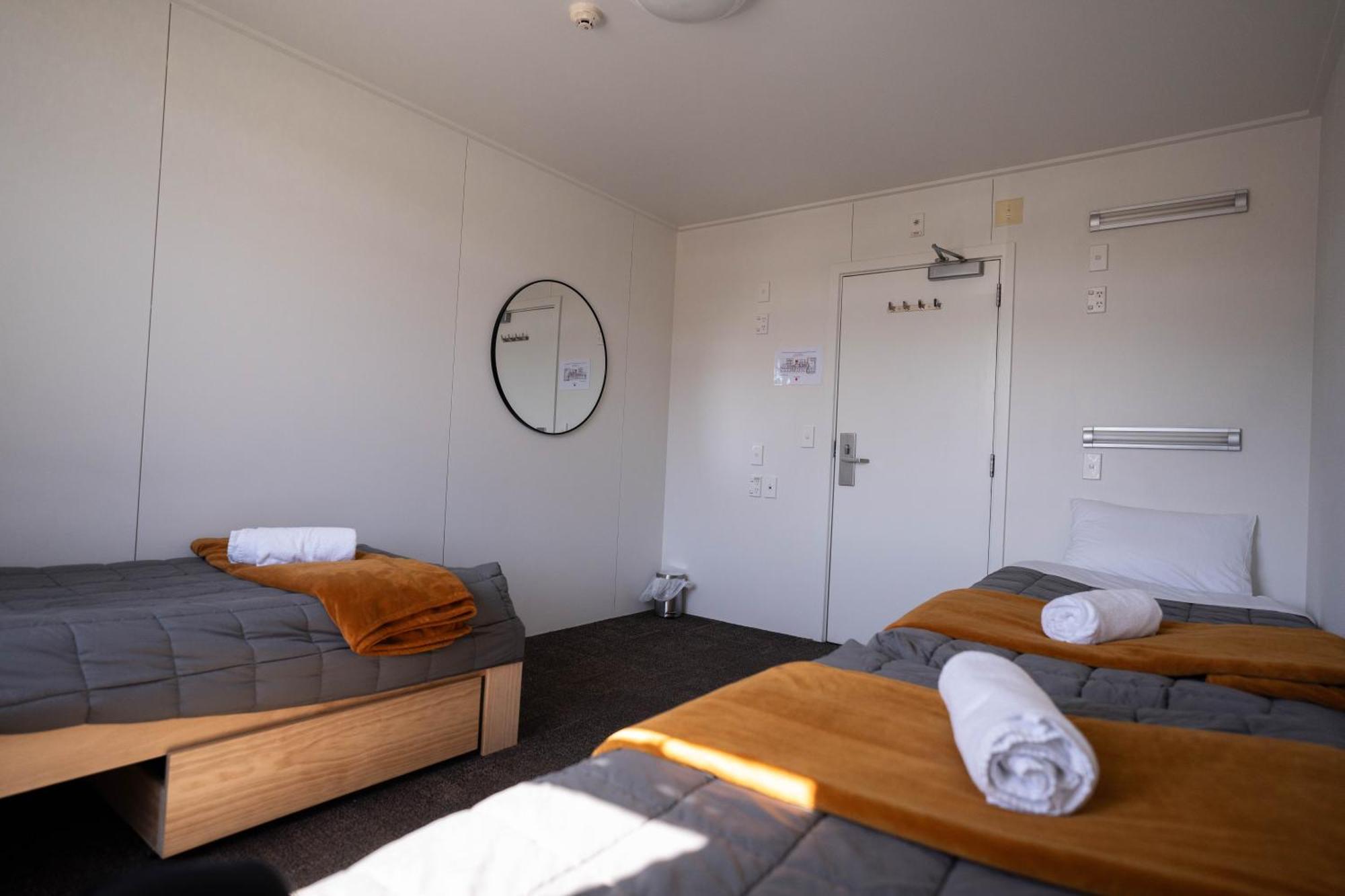 The Brownston Hostel Wanaka Extérieur photo